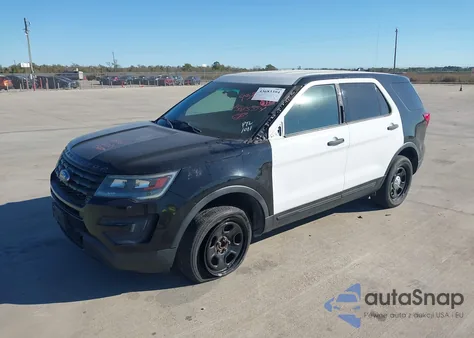 2017 Ford Police Interceptor из США, поврежденный, VIN 1FM5K8AT0HGB82806